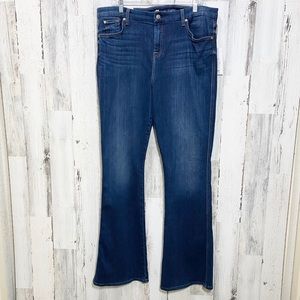 7 For All Mankind “A” Pocket Flare Jeans Sz 34 NWT